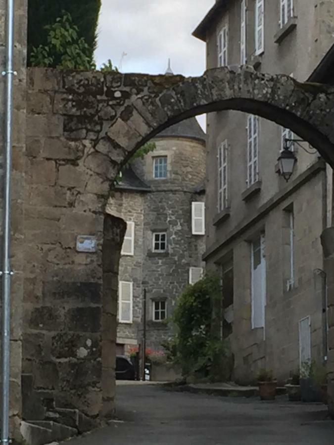 L'Ancienne Maison Bed and Breakfast Treignac Esterno foto